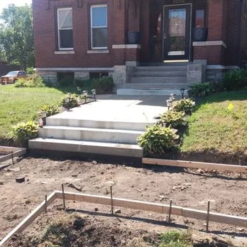 Paver sealing application St. Louis MO BTS Outdoor Solutions